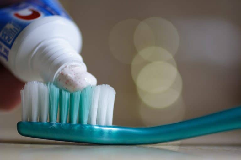 The 4 Best Natural and Organic Toothpaste Alternatives